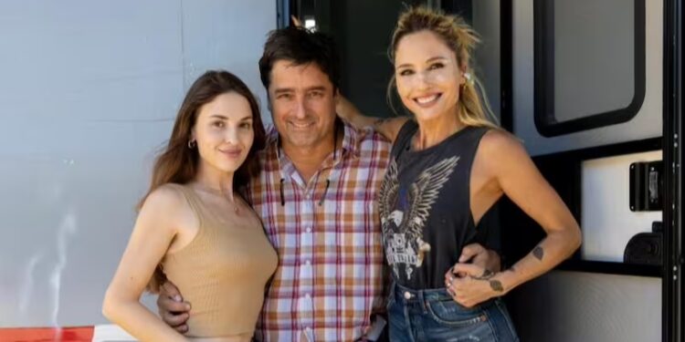 Tamara Acosta en película de Papi Ricky